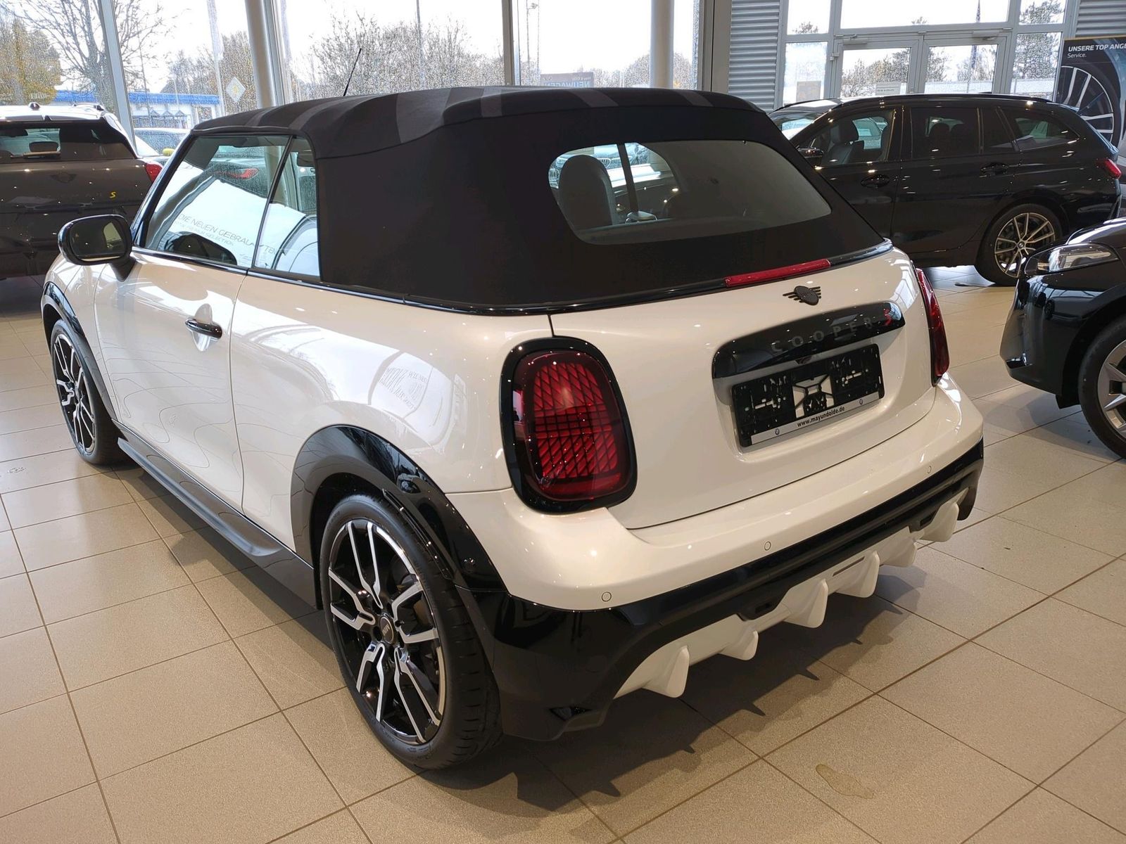 MINI Cooper S Cabrio - Bild 9