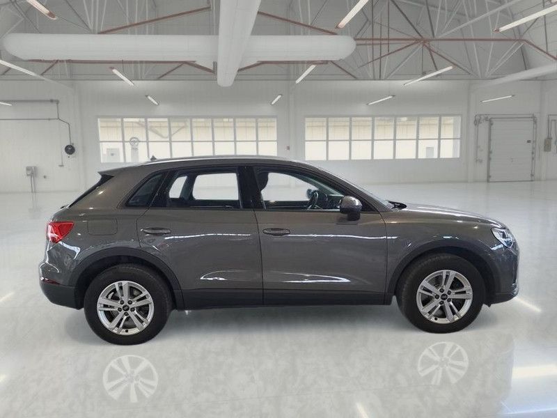Audi AUDI Q3 45 TFSI E S TRONIC BUSINESS SUV imagem 3