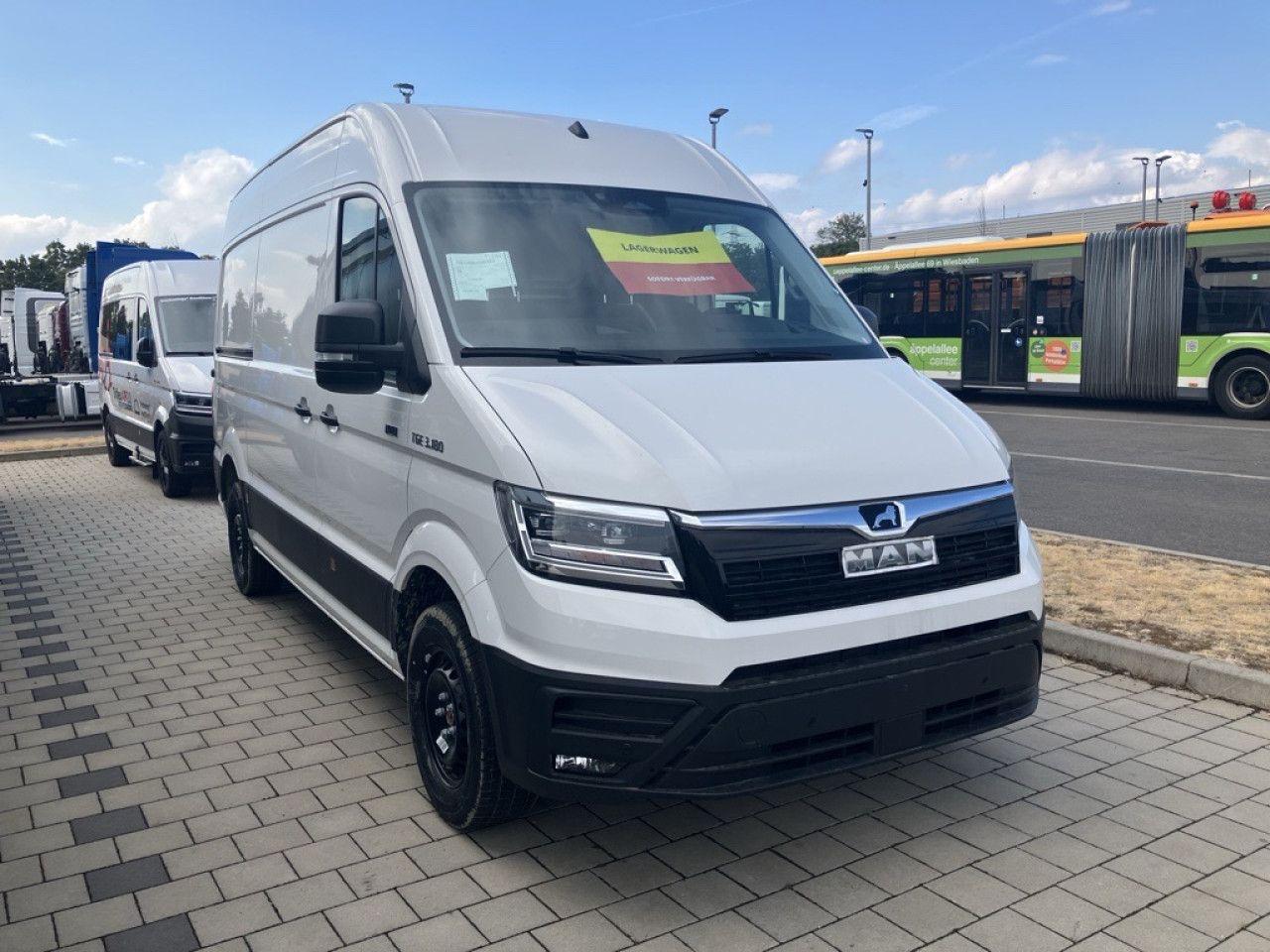 MAN TGE 3.180 4X4 SB