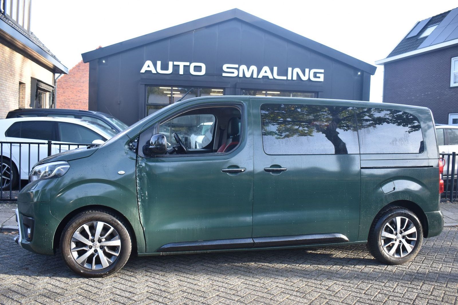 Toyota Proace (Verso) 1.5 D-4D Dunamic medium 8 persone