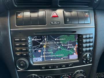 Mercedes-Benz C 180 Kompressor *Navi*TÜV*AHK*TOP*
