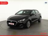 Hyundai i30 Fastback 1.4 T-GDI Trend Navi Sitzheizung - Hyundai i30 Gebrauchtwagen in Chemnitz