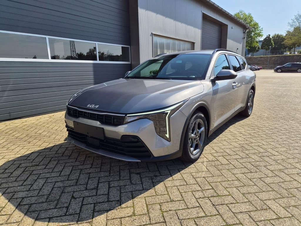 Image of Kia K4