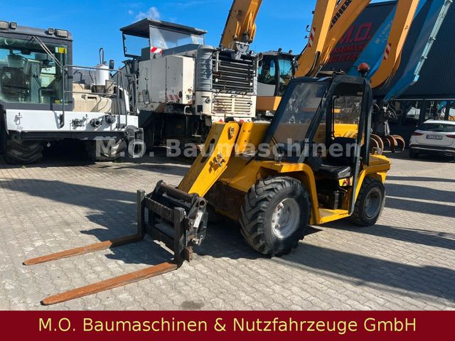Manitou BT 420 / SW /Gabel / 2 t / 4m / 4x4 /