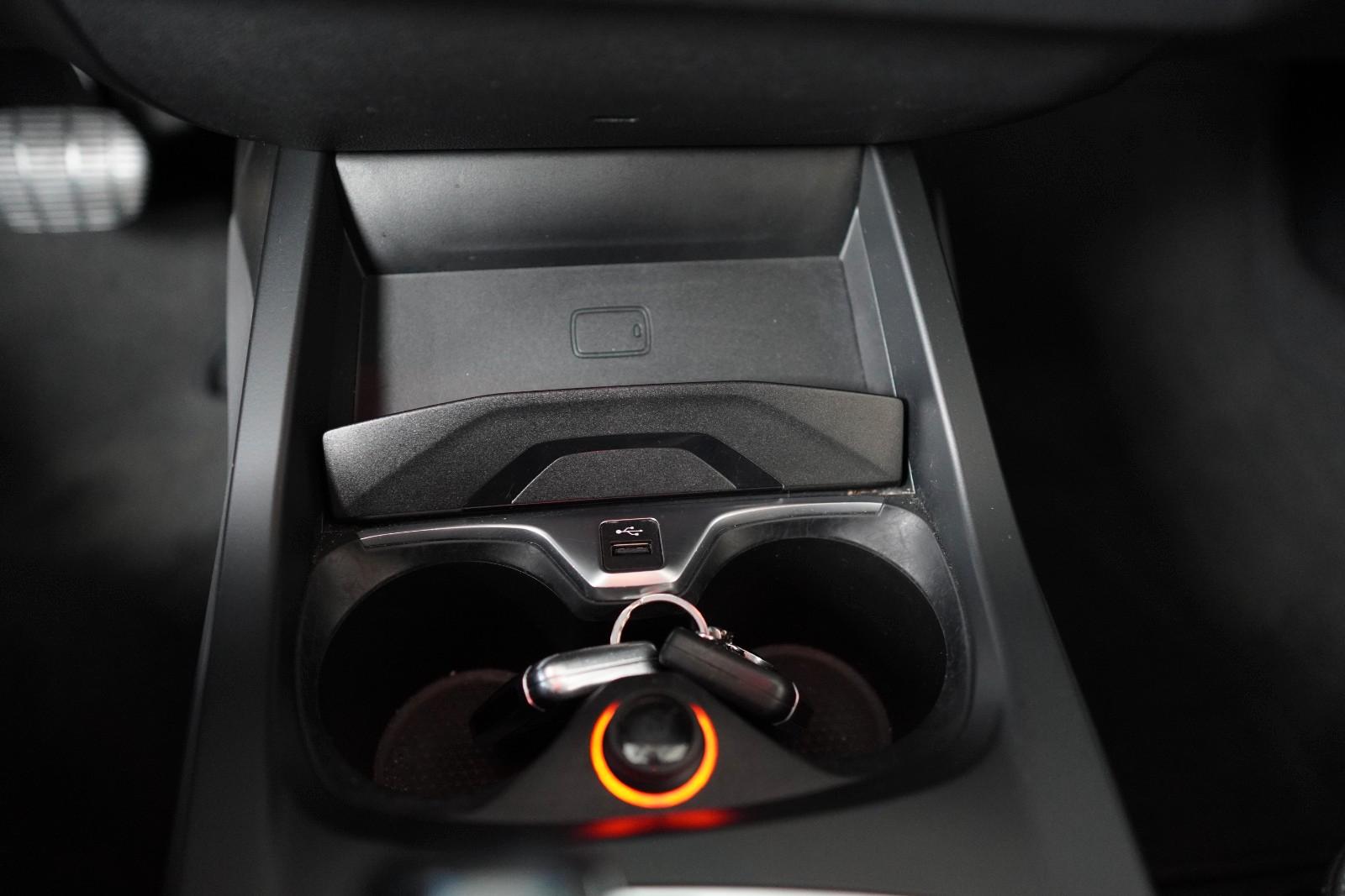 BMW 118 i Advantage*BT*NAVI*PDC*CARPLAY*, миниатюра 11