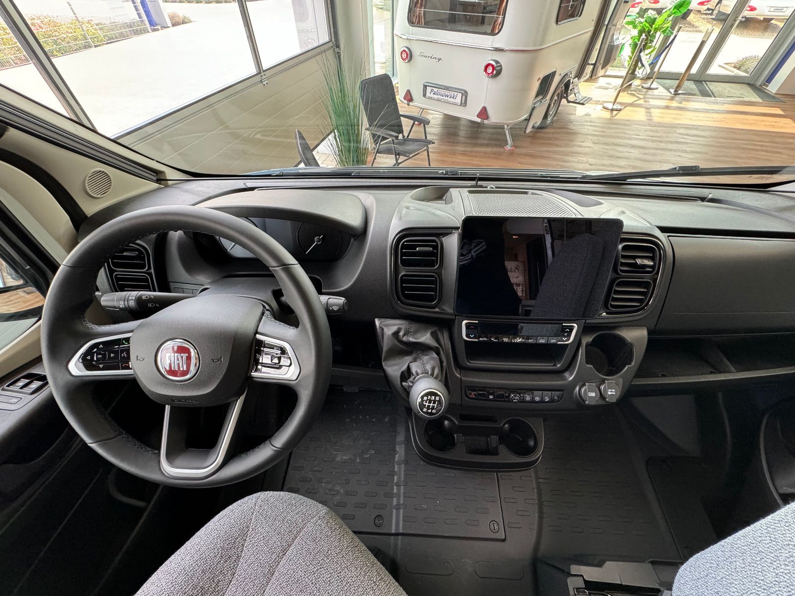 Fahrzeugabbildung HYMER / ERIBA / HYMERCAR Free 540 - 11.011€ SPAREN!