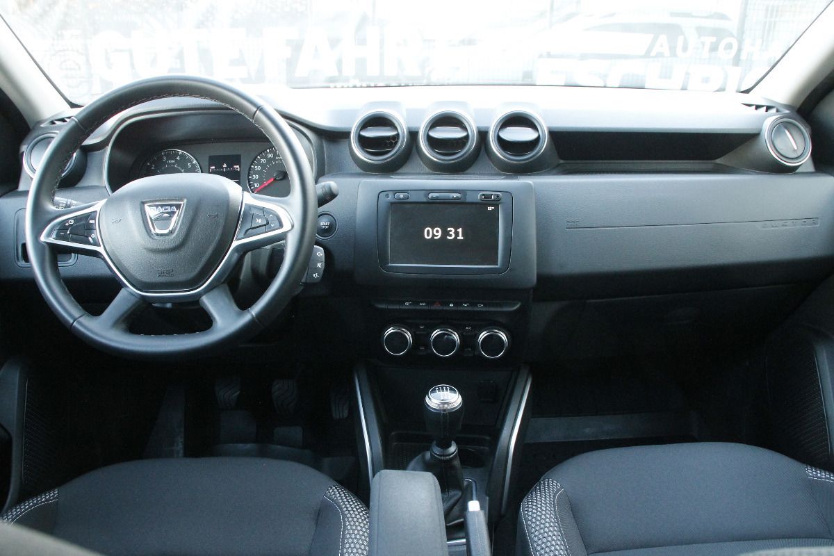 Fahrzeugabbildung Dacia Duster Sondermodell Adventur