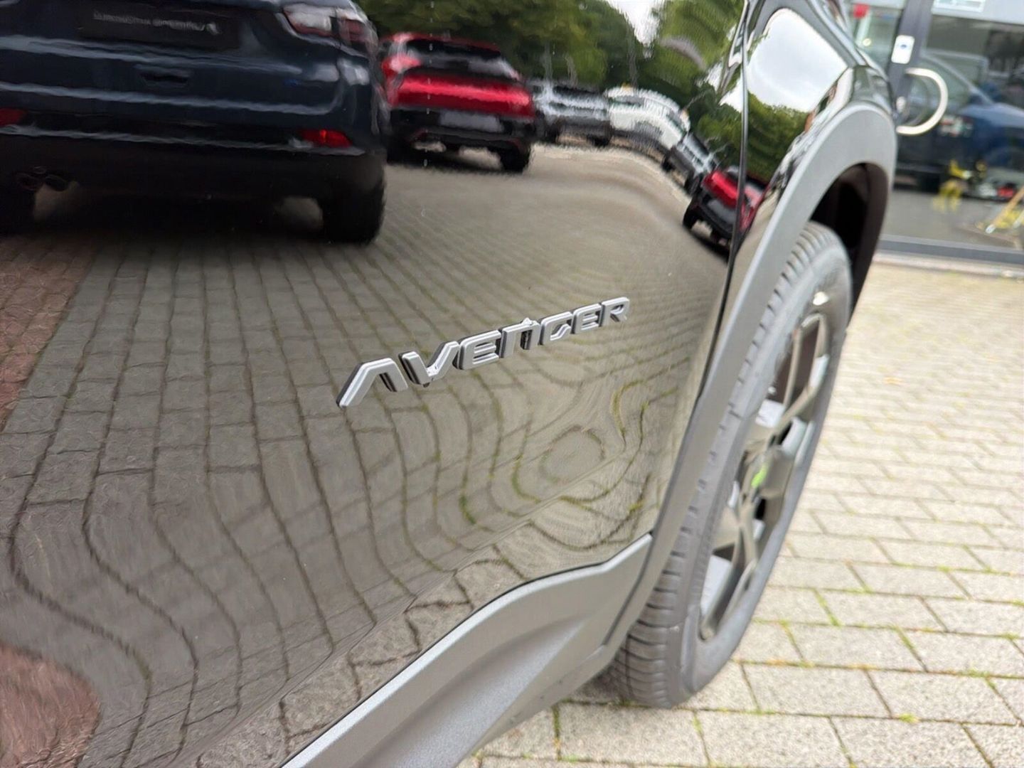 Fahrzeugabbildung Jeep Avenger Overland Mild-Hybrid 4xe-Leder-Panoramad