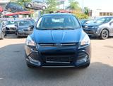 Ford Kuga Trend - Ford Kuga: Allradantrieb, Trend