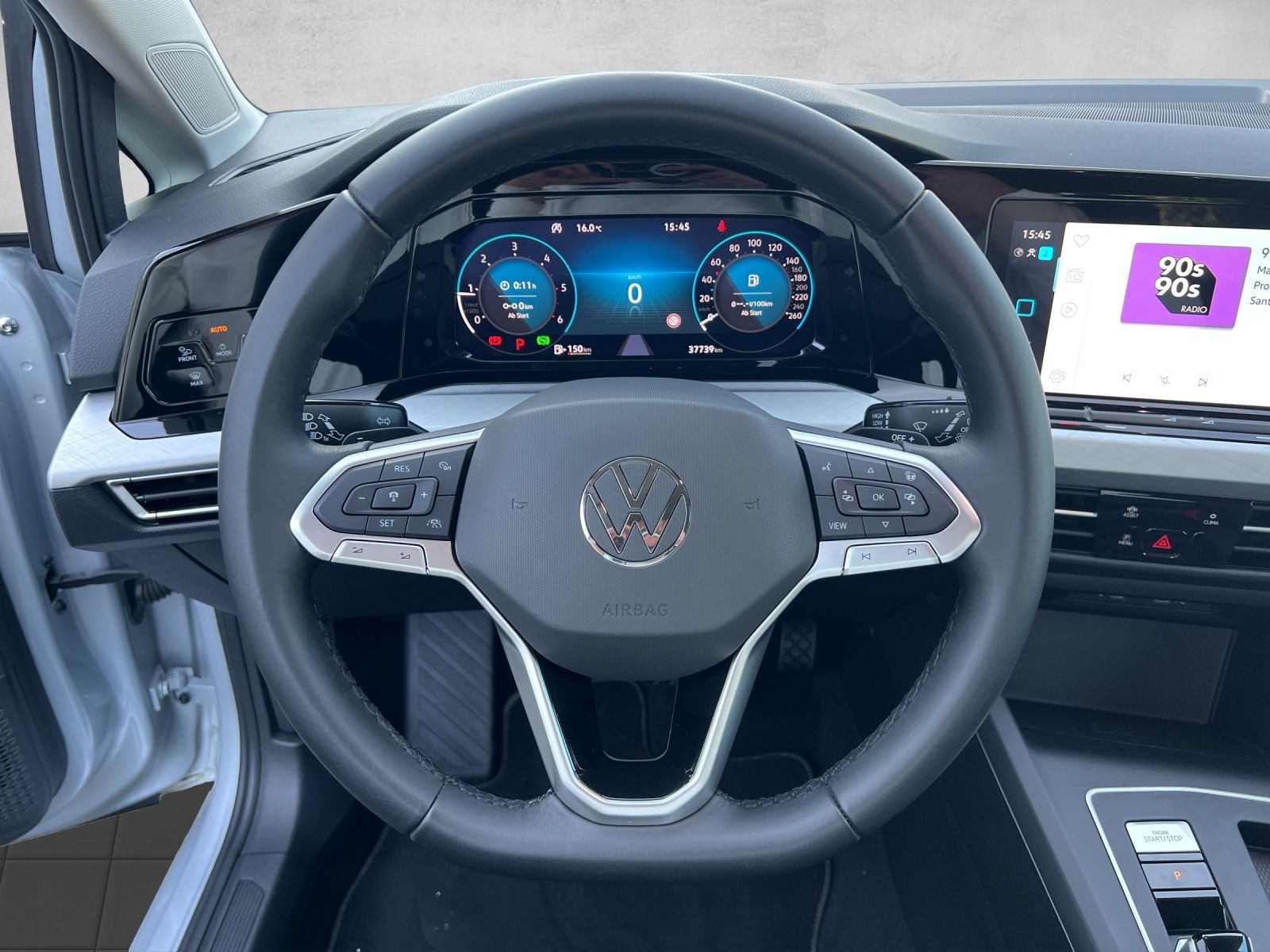 Golf VIII Life 2.0 TDI DSG Navi*ACC*LED