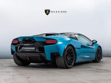 صورة 3 لـ 2025 Lamborghini TEMERARIO