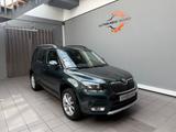 Skoda Yeti Elegance 2.0 TDI +HU NEU+PANO+AHK+ - Skoda Yeti: Grün