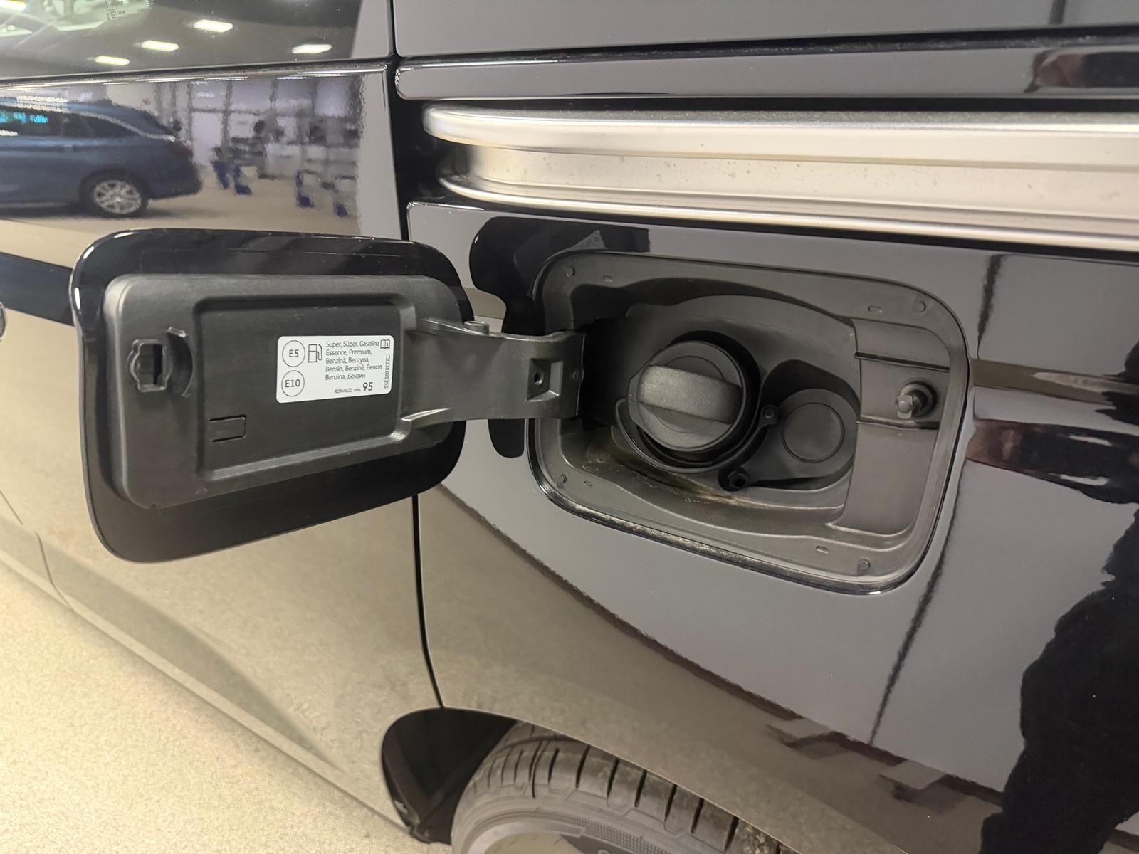 Fahrzeugabbildung Volkswagen Caddy 1.5 TSI DSG Edition+Garantie 2030+AHK abn+