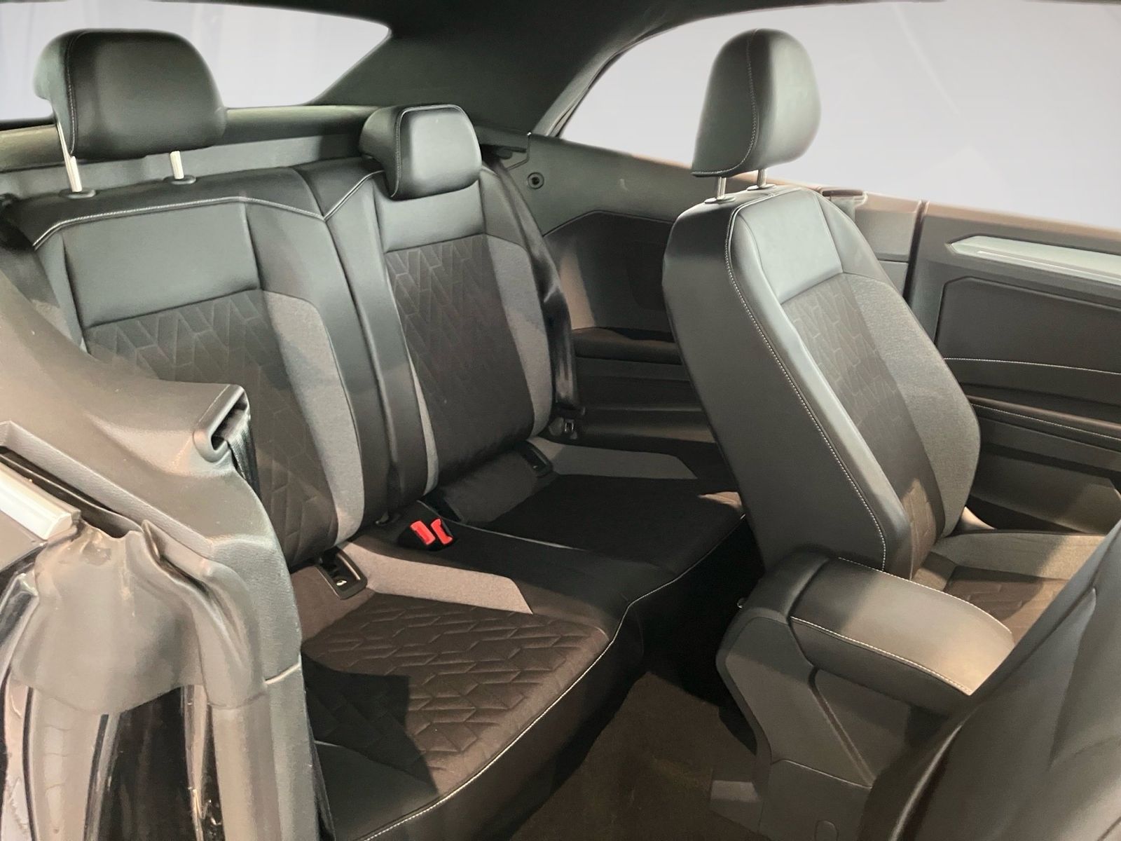 Volkswagen T-Roc - Bild 10