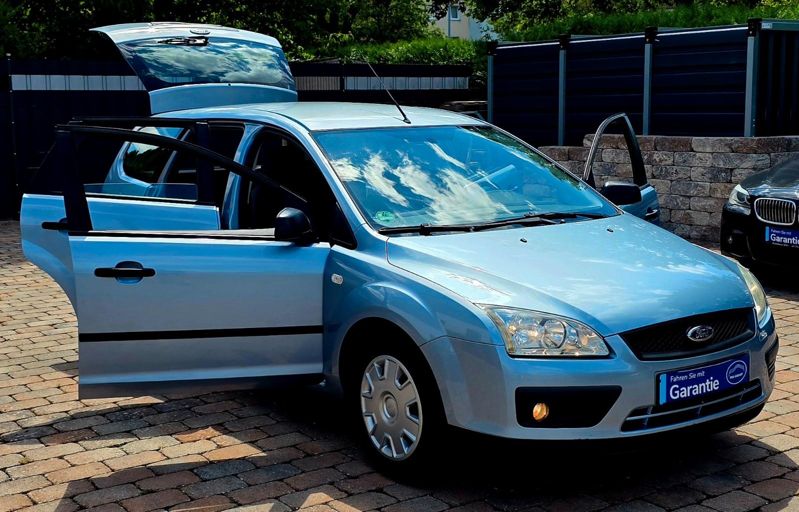 Ford Focus 2006 — photo 13