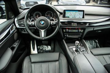 Fahrzeugabbildung BMW X6 M50 M-SPORT SCHIEBEDACH KEYLESS STANDHEIZUNG