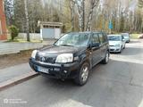 Nissan X-Trail 4x4 elegance 2.5 Elegance - Nissan X-TRAIL Elegance mit Benzin-Antrieb