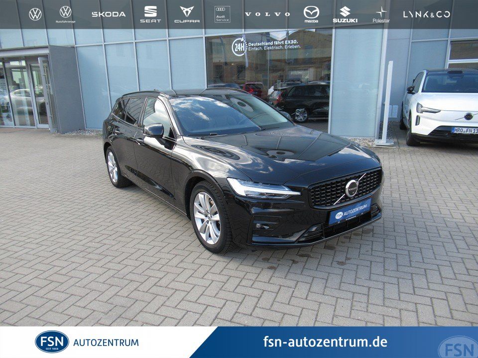 Volvo V60 B4 Benzin Plus Dark Automatik