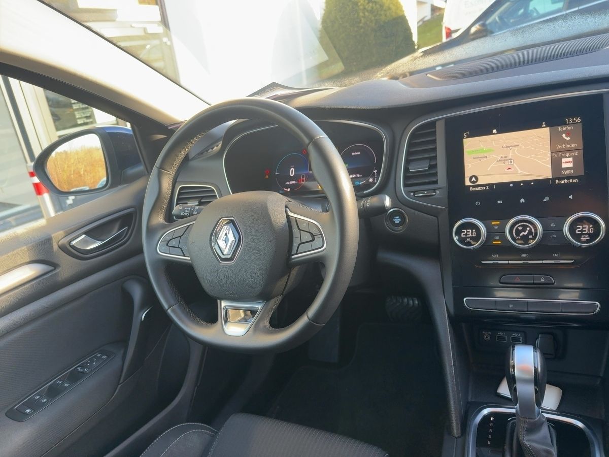 Fahrzeugabbildung Renault Megane Grandtour BUSINESS E-TECH PLUG-IN 160