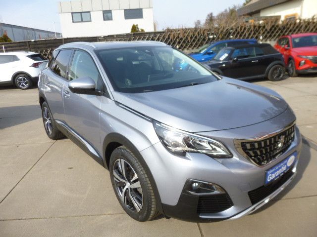 Peugeot 3008 Allure 1,5 BlueHDi 130/Leder/Navi/Kamera/LE