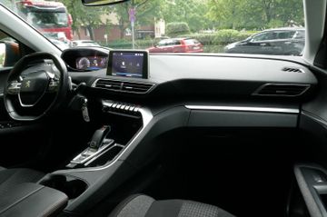 Fahrzeugabbildung Peugeot 3008 Active, Navi, PDC vo+hi