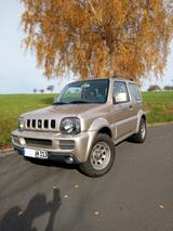 Suzuki Jimny, 1,3 Bj. 2011, 85 PS mit AHK,... - gebrauchte Suzuki Jimny aus dem Jahr 2011