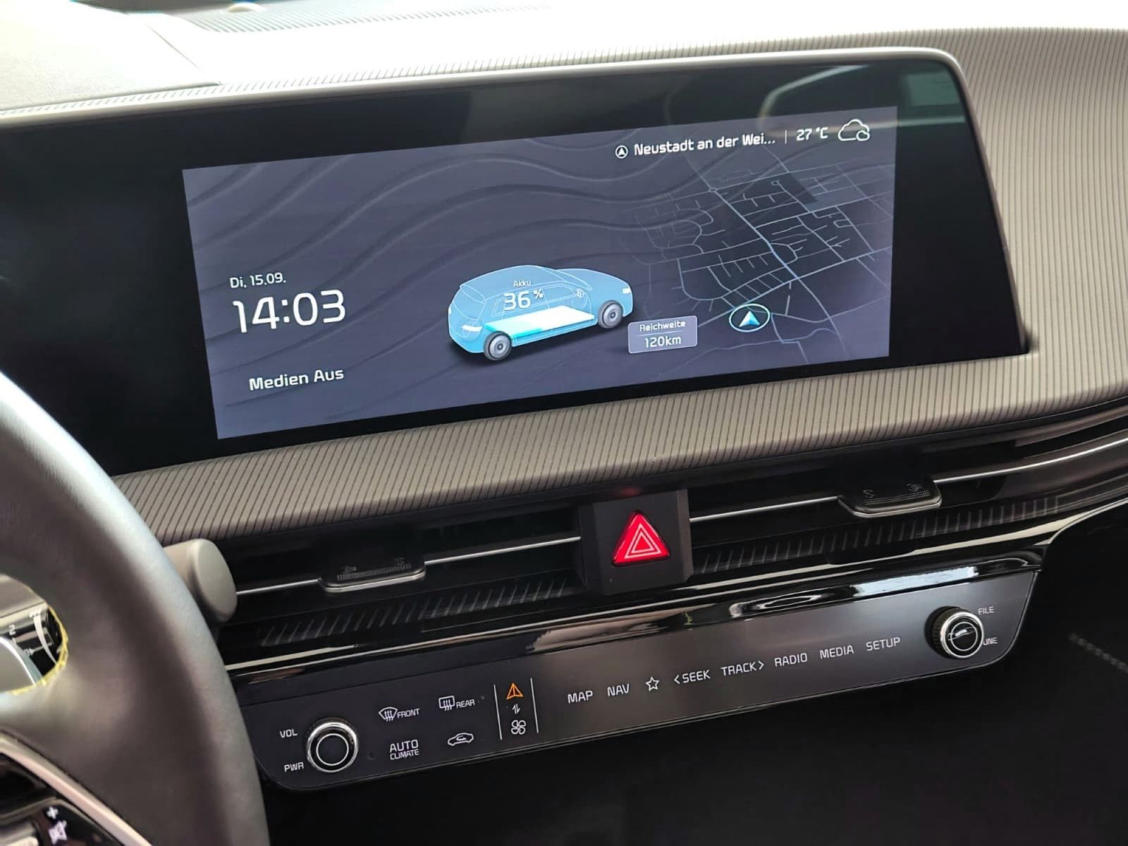 KIA EV6 GT 77,4-kWh AWD Glasdach HUD Navi LED – Bild 20