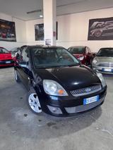Ford Fiesta 1.4 TDCi 3p. Ghia - Ford Fiesta aus 2008 mit Diesel-Antrieb