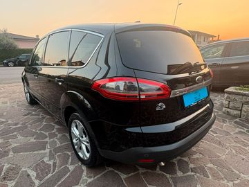Ford S-Max - 7