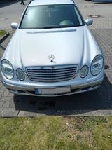 Mercedes-Benz E 280 CDI schöner, sehr gepflegter Zustand - Mercedes-Benz 280 mit Diesel-Antrieb: Kombi