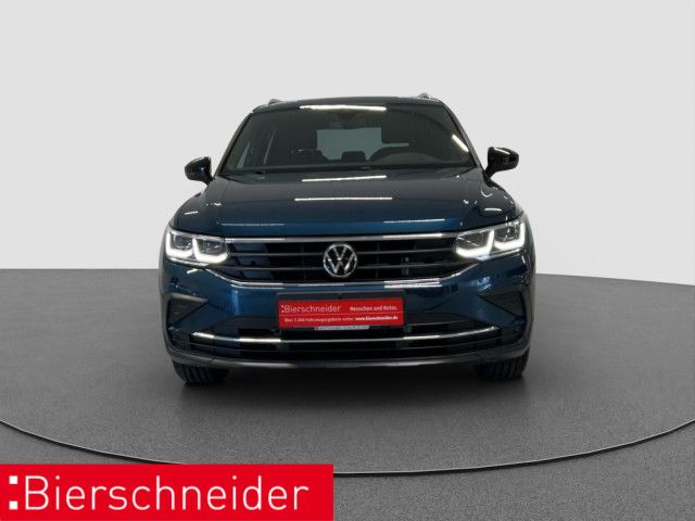 Volkswagen Tiguan 1.4 TSI eHybrid Active AHK PANO MATRIX NA imagem 2
