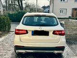 Mercedes-Benz Mercedes GLC250 4MATIC, Panorama, Distronic, AHK - : Mercedes GLC