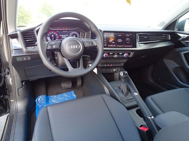 A1 Sportback 25 TFSI S-tronic