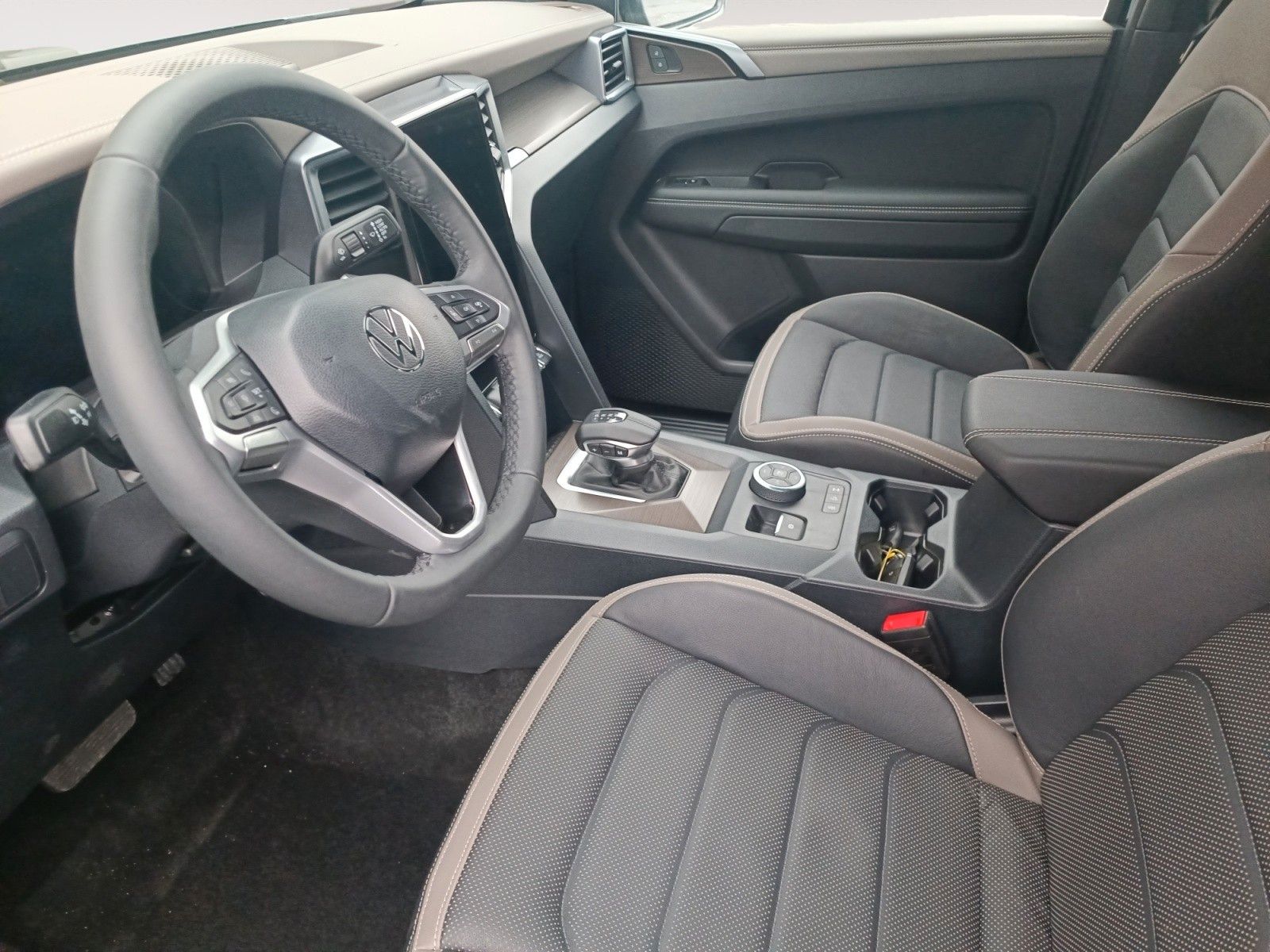 Fahrzeugabbildung Volkswagen Amarok 2.0 TDI Style Hardtop Matrix STHZ Navi