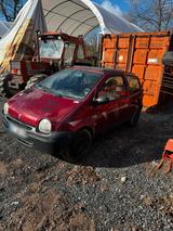 Renault Twingo mit tüv bis 11.2026 und AHK - Renault Twingo AH