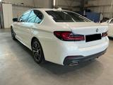 BMW 520d A "M-Sportpaket"LED"ACC"CAM"AHK"DIGITAL-D." - mit Diesel-Antrieb: Weiß, Limousine, Sportpaket