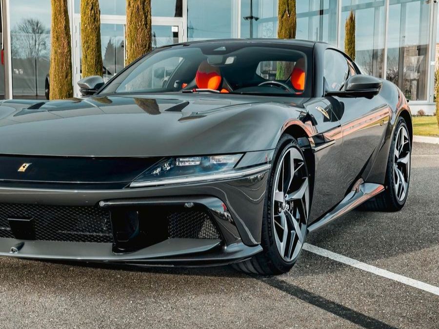 Image of Ferrari 12Cilindri