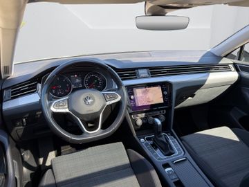 Volkswagen Passat Variant - 10