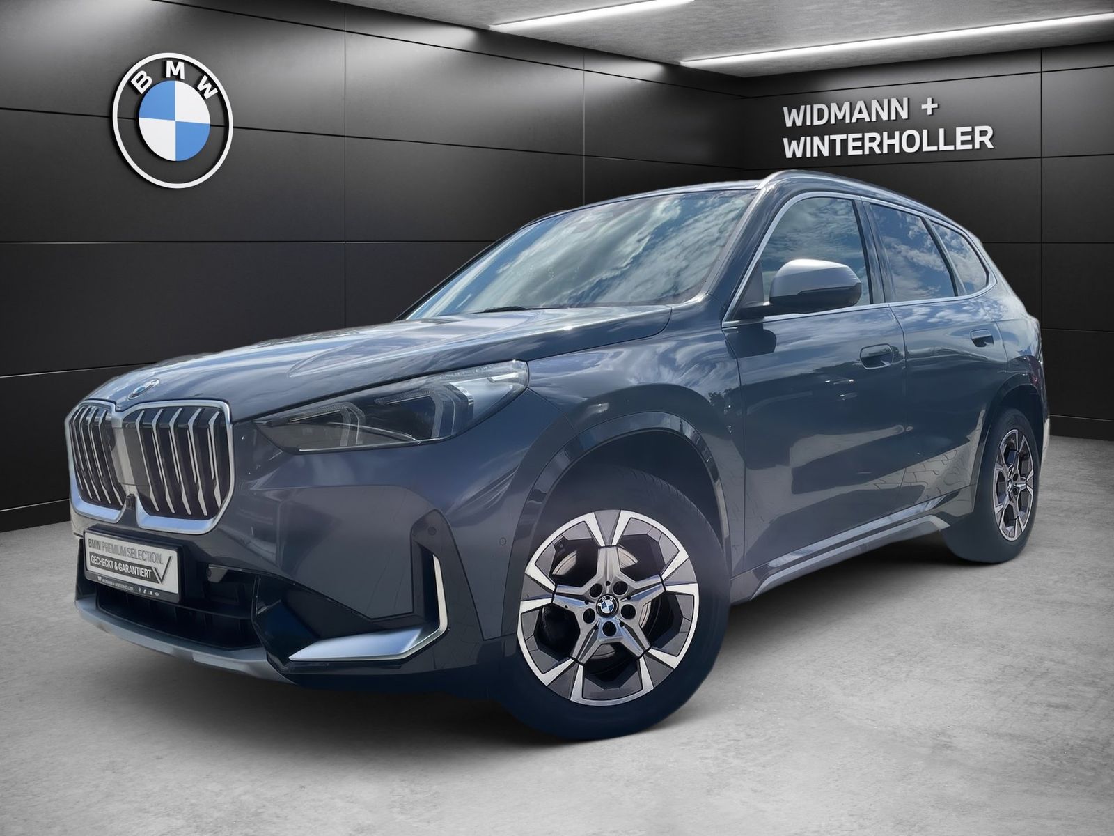 BMW X1 xDrive20d HUD PA DA Pro Pano AHK H&K Sportsit foto 1