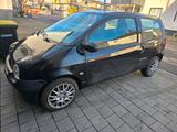 Renault Twingo C06 1.2L Benzin TÜV NEU 01/... - Renault Twingo: C06