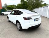 Tesla Model Y frisch TÜV, Anhängerkupplung, gepflegt - Tesla Gebrauchtwagen in Berlin