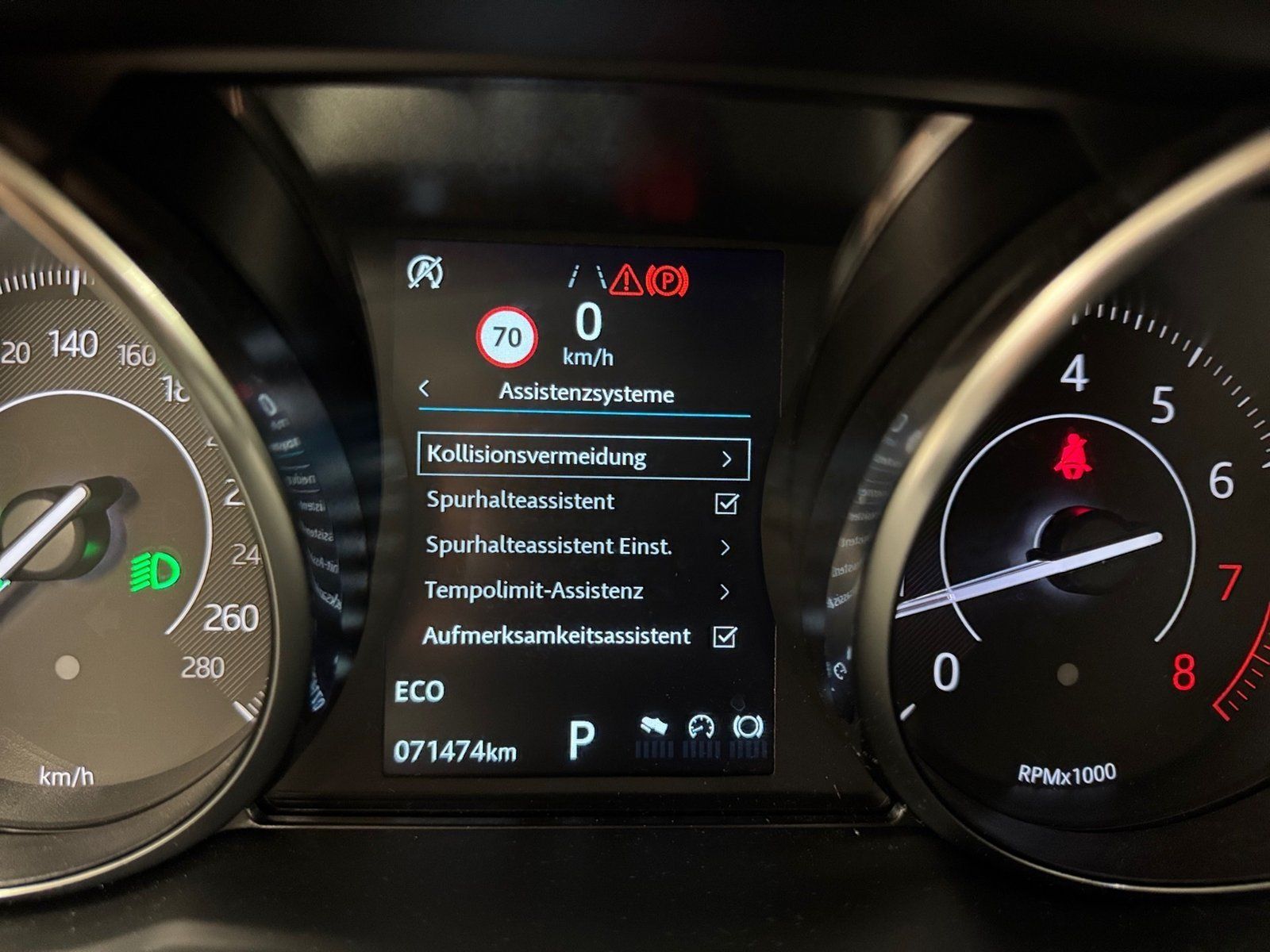 Fahrzeugabbildung Jaguar E-PACE P200 SE AWD*ACC*LED*Navi*Memory*360°*PDC