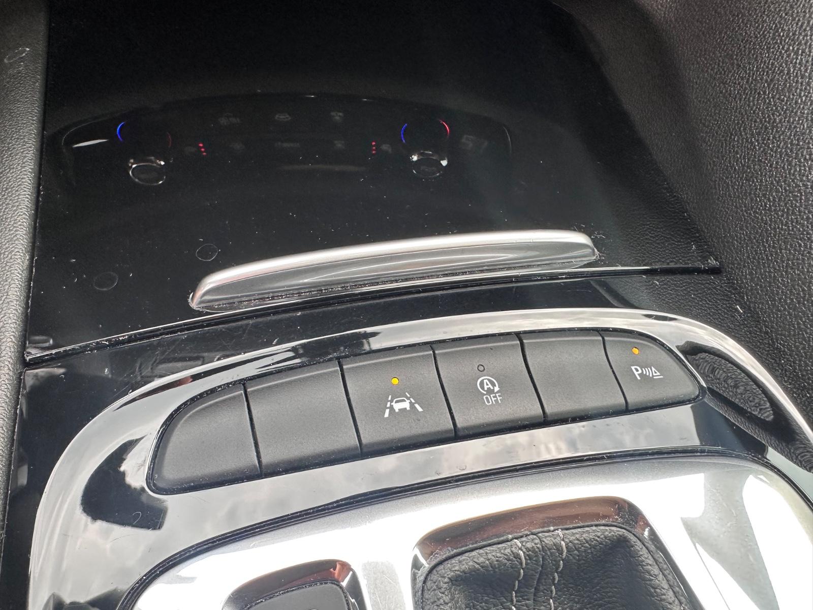 Opel Insignia B ST Navi Massage HuD Kamera ACC AHK
