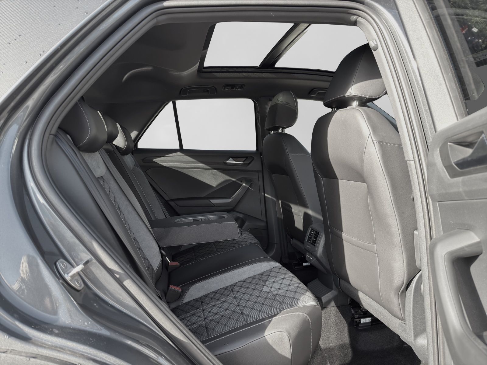 Volkswagen T-Roc - Bild 6