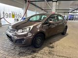Kia Rio 1.4 Dream Team Edition Automatik - Kia Rio: 1.4