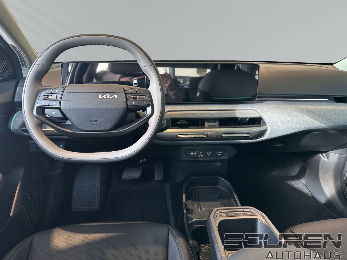 Fahrzeugabbildung Kia EV4 FASTBACK 81 EARTH **ALLE Pakete!!!**