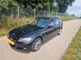 BMW 318d Touring - Voll Leder , wenig KM ! - BMW 318 aus 2011: 318d