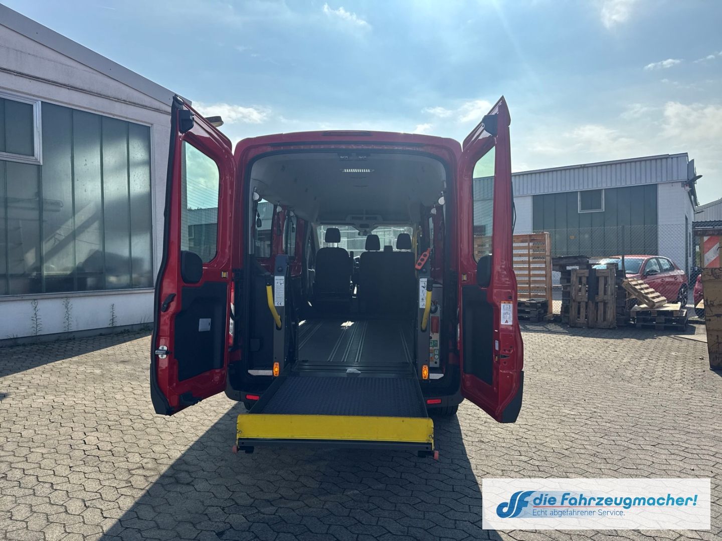 Fahrzeugabbildung Ford Transit Kombi 350 L3 Trend 2.2 TDCi DPF *2364 *K