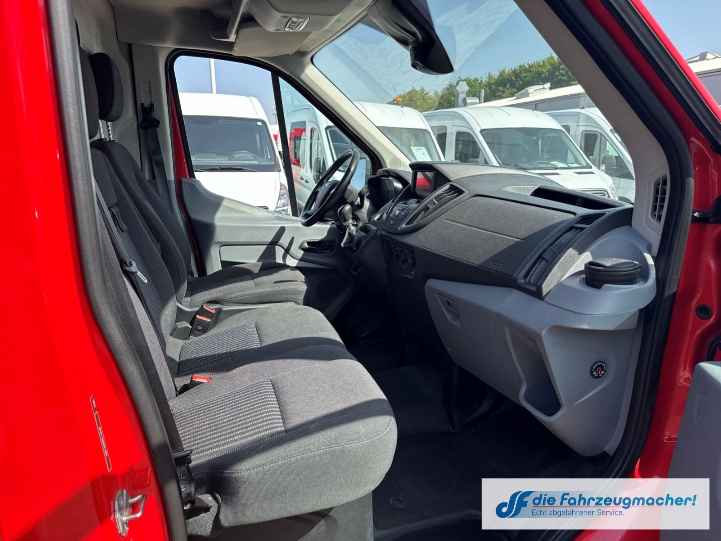 Fahrzeugabbildung Ford Transit Kasten 350 L3 Trend 2.0 TDCi DPF AHK Nav