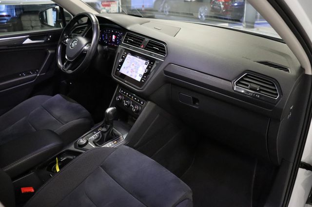Fahrzeugabbildung Volkswagen Tiguan Allspace R-Line Highline 4Motion PANO